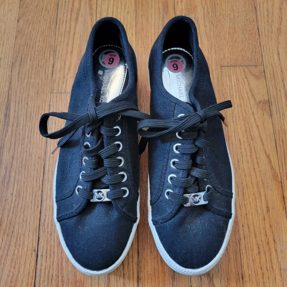 Michael Kors Black Canvas Platform Chunky Sneakers Lace Up‎ Low Top Shoes 9M